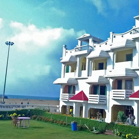 Hotel New Shankar International Puri Exteriör bild